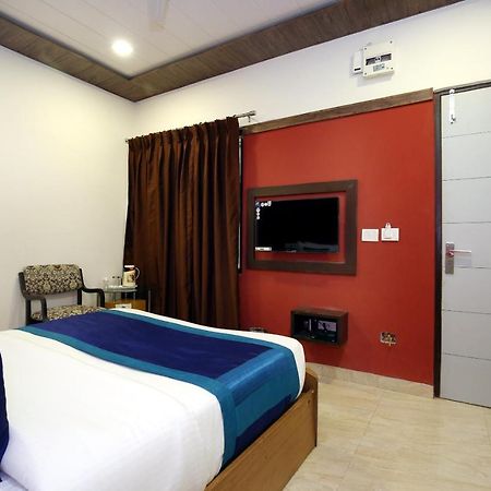 Capital O 9822 Hotel Seven Chandigarh Ngoại thất bức ảnh