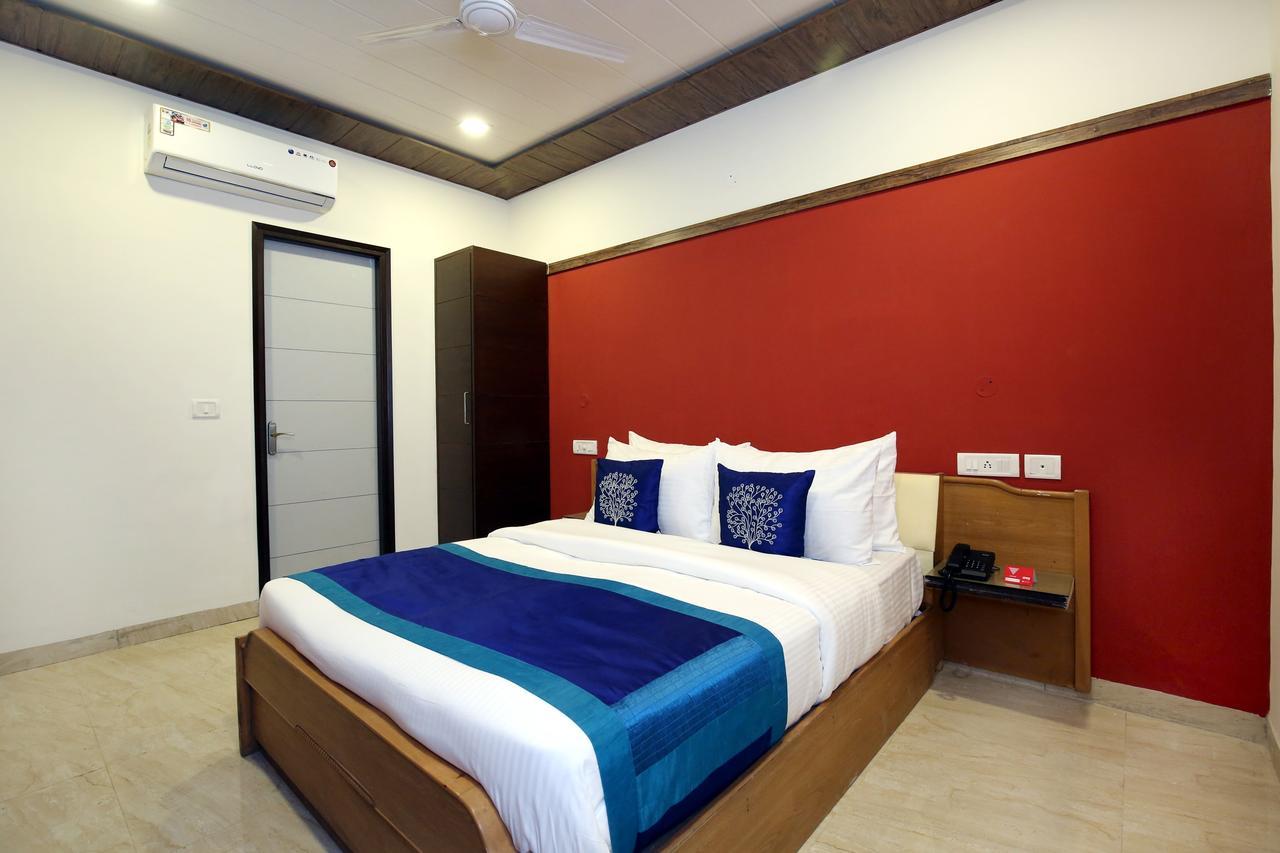 Capital O 9822 Hotel Seven Chandigarh Ngoại thất bức ảnh